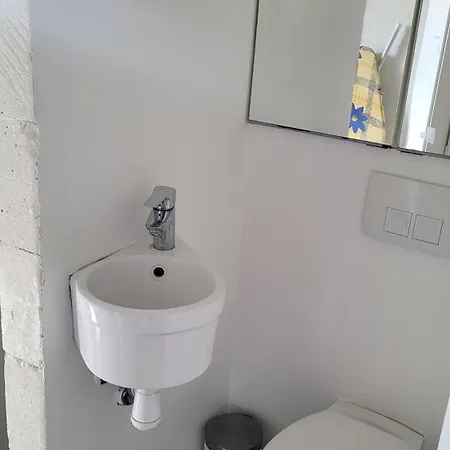 ホームステイ House