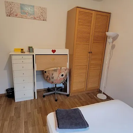 House Privatunterkunft